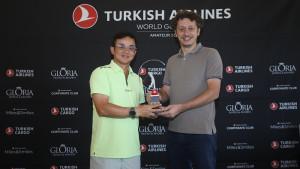 JUARA-Dipo-Cahyo-Pranoto-kiri-juara-Turkish-Airlines-World-Golf.jpg