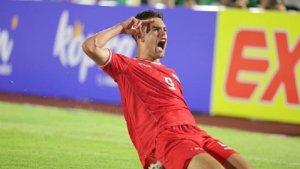 bali/Jens-Raven-melakukan-selebrasi-hormat-setelah-cetak-gol-bagi-Timnas-Indonesia-U20.jpg