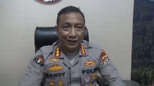 Kabid-Humas-Polda-Bali-Kombes-Pol-Ariasandy-memberikan-keterangan-523.jpg