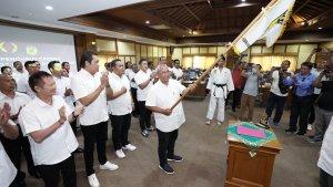 Ketua-DPRD-Badung-Putu-Parwata-secara-resmi-dilantik-untuk-menahkodai-Pengurus-Cabang.jpg