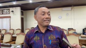 Ketua-Komisi-III-DPRD-Bali-sekaligus-Ketua-Pansus-Raperda-asevg.jpg