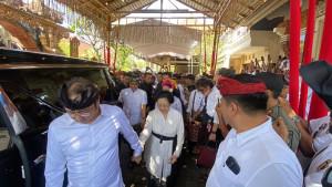 Ketua-Umum-DPP-PDIP-Megawati-Soekarnoputri-melayat-896.jpg