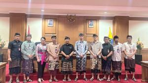 Komisi-IV-DPRD-Badung-saat-melakukan-foto-bersama.jpg