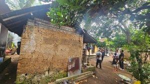 Kondisi-rumah-dari-Ni-Wayan-Rakni-75-lansia-asal-Banjar-Pande.jpg