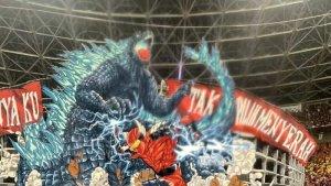 Koreografi-spektakuler-Godzilla-dan-Gundala.jpg