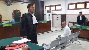 Mangku-Luwes-menjalani-sidang-tuntutan-di-Pengadilan-Negeri-Bangli-12.jpg