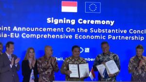 Menko-Perekonomian-Airlangga-Hartarto-dan-Komisioner-Perdagangan-dan-Keamanan-Ekonomi.jpg