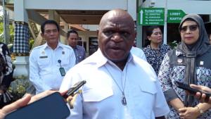 Menteri-Hak-Asasi-Manusia-HAM-Natalius-Pigai.jpg