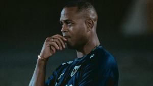 PELATIH-TIMNAS-Pelatih-kepala-timnas-Indonesia-Patrick-Kluivert-saat-memantau.jpg