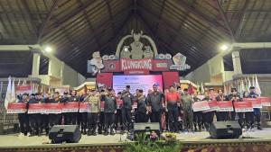 PENYERAHAN-BONUS-Acara-penyerahan-bonus-kepada-atlet-Klungkung.jpg