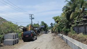 PERBAIKAN-Pengerjaan-ruas-Jalan-Kelurahan-Lelateng-Pengembangan.jpg