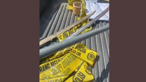 Pedagang-dan-tongkat-besi-diduga-barang-bukti-dalam-tragedi-maut-589.jpg
