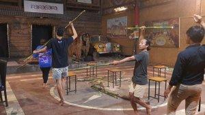 Pelaksanaan-latihan-jelang-pementasan-Nguber-Berita-ka-Nusa-yang-digelar-oleh-Wartawan-Budaya-Bali.jpg