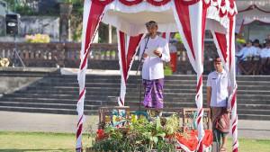 Pemerintah-Kabupaten-Klungkung-menggelar-upacara-peringatan-258.jpg