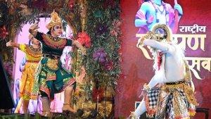 Penampilan-seniman-Bali-di-India-bawakan-Sendratari-Ramayana.jpg