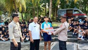 Penyuluhan-Bahaya-Bullying-Lewat-Pendekatan-Humanis-Polisi-Beri.jpg
