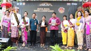 Perayaan-HUT-Ke-44-SMPN-3-Denpasar-Ny-Sagung-Antari-Jaya-Negara.jpg