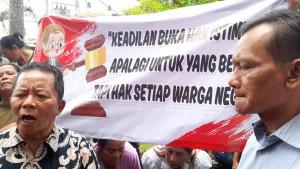 Persidangan-Mangku-Luwes-wf.jpg