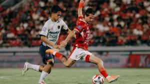 Pertandingan-antara-Bali-United-vs-Persita-Tangerang-Tumpul-di-Kandang-Sendiri.jpg
