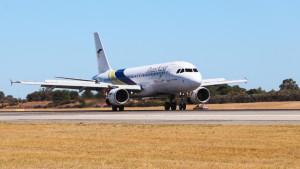 Pesawat-Airbus-A320-TransNusa-yang-melayani-penerbangan-Bali-Perth-acf.jpg