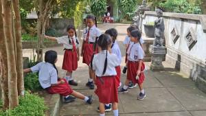 Potret-siswa-di-Kabupaten-Bangli-Bali-Dispora-Bangli-bentuk-tim-anti-bullying-di-sekolah.jpg
