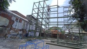 Proses-pembangunan-parkir-6-lantai-di-Pantai-Bangsal-Sanur-Denpasar.jpg