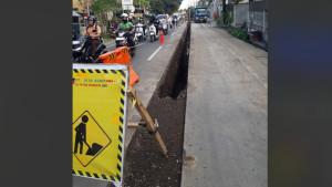 Proyek-galian-pipa-di-Jalan-Sedap-Malam-Denpasar-yang-dikeluhkan-warga.jpg