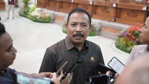 RAPAT-PARIPURNA-Suasana-rapat-paripurna-pembahasan-restrukturisasi-OPD.jpg