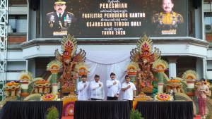 Resmikan-Fasilitas-Kejati-Bali-Jaksa-Agung-ST-Burhanudin-Puji-Keberadaan-Bale-Kerta-Adhyaksa.jpg