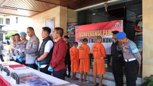 Satuan-Reskrim-Polres-Klungkung-melakukan-pengungkapan-kasus-kejahatan-siber.jpg