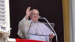 Selamat-Jalan-Pope-Francis-Paus-Minta-Dimakamkan-Dalam-Peti-Kayu-Sederhana.jpg