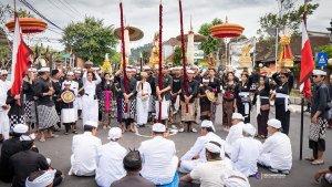 Sembilan-Sulinggih-Pimpin-Upacara-Bhakti-Tawur-Labuh-Gentuh-Sasih-Kesanga.jpg