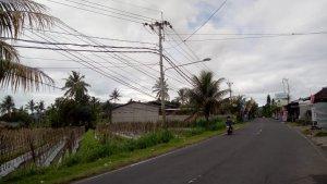 Semrawut-di-Karangasem-Beberapa-Pihak-Provider-Belum-Kantongi.jpg