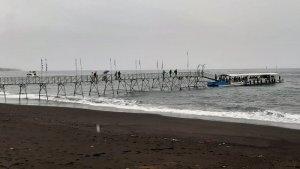 Suasana-mendung-di-Pelabuhan-Tribhuana-Kusamba-belum-lama-ini-99.jpg