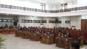 Suasana-rapat-paripurna-pembahasan-restrukturisasi-OPD-wsedfv.jpg