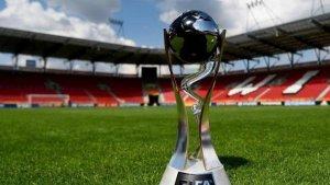 TROFI-PIALA-DUNIA-U20137.jpg