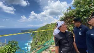 Tim-Pansus-Tata-Ruang-Aset-dan-Perijinan-DPRD-Bali-melakukan-sidak-78.jpg