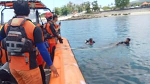 Tim-SAR-melakukan-pencarian-warga-yang-hilang-saat-spearfishing.jpg