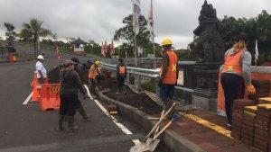 Trotoar-di-Jembatan-Titi-Sudamala-Besakih-Kecamatan-Rendang-Kab-Karangasem.jpg