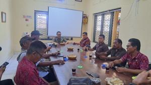 UPTD-KPH-Bali-Utara-dengan-sejumlah-desa-pengelola-hutan-lindung-Buleleng-2.jpg
