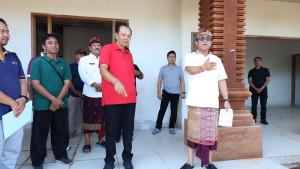 Wali-Kota-Denpasar-IGN-Jaya-Negara-melakukan-pemantauan-pembangunan-Rumah-Singgah.jpg