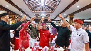 Wayan-Koster-saat-tetapkan-Hari-Arak-Bali.jpg