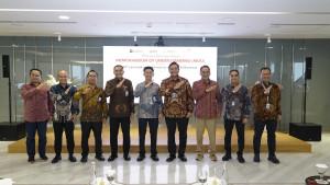 dir-keuangan-telkomsrgesrg.jpg