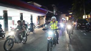 patroli-gabungan-skala-besar-di-wilayah-Bali-pada-Senin-1-September.jpg
