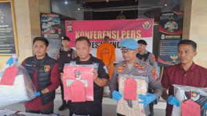 pelaku-pemerkosaan-terhadap-wisatawan-asing-di-Nusa-Penida.jpg
