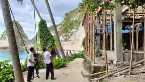 penghentian-proyek-bangunan-899.jpg