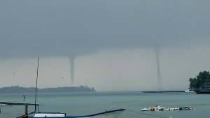puting-beliung_20171024_152853.jpg