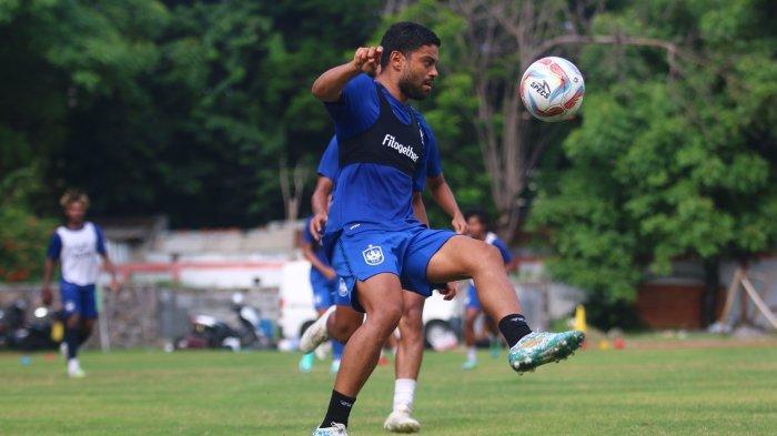 Aksi-winger-PSIS-Semarang-Vitinho-234.jpg