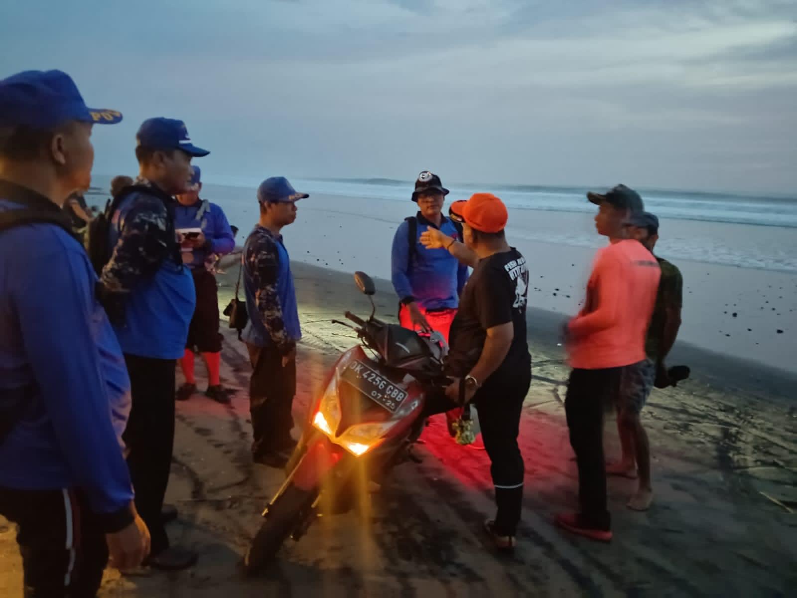 Alit-Dikabarkan-Hilang-Saat-Menjaring-Ikan-di-Tabanan-Bali-Ditemukan-Sudah-Meninggal-Dunia.jpg