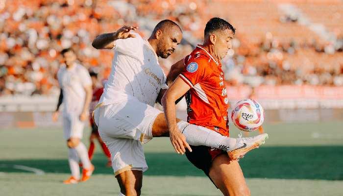 Bali-United-vs-Arema-FC-tersaji-pada-peka.jpg